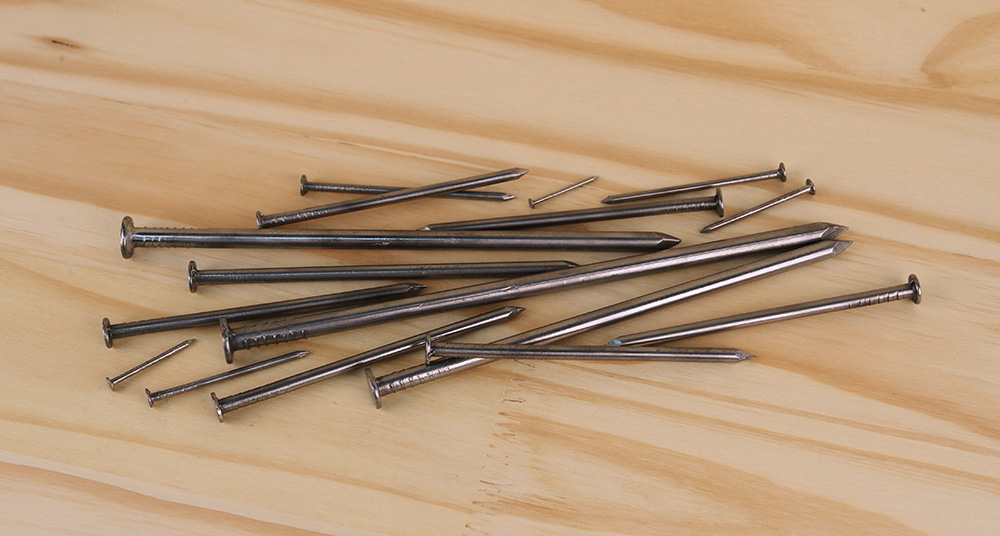 Pointes tête plate claire gamme hors standard fortes